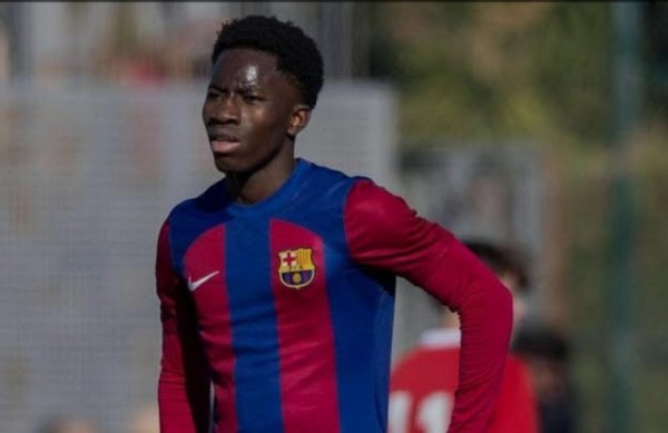 罗马诺：经纪人扎哈维造访巴萨是为15岁小将埃布里马，巴萨想留他