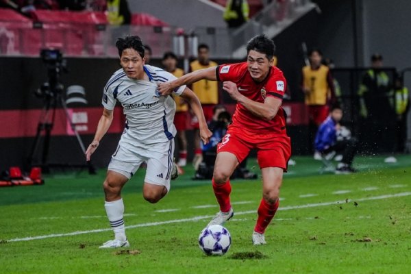 2025/2026亚冠精英职业联赛  第3轮 上海海港0比2町田泽维亚